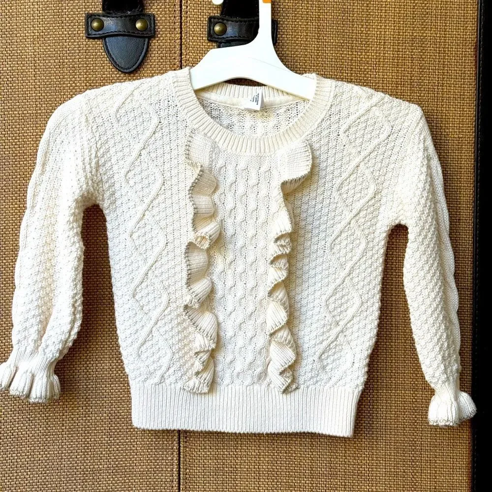 Baby Gap Winter White Ruffle Front Sweater with gold Trim Sz 3 yrs